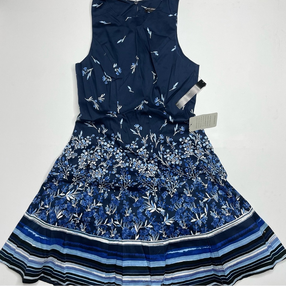 MAGGY LONDON Fit Flare Floral Sleeveless Dress